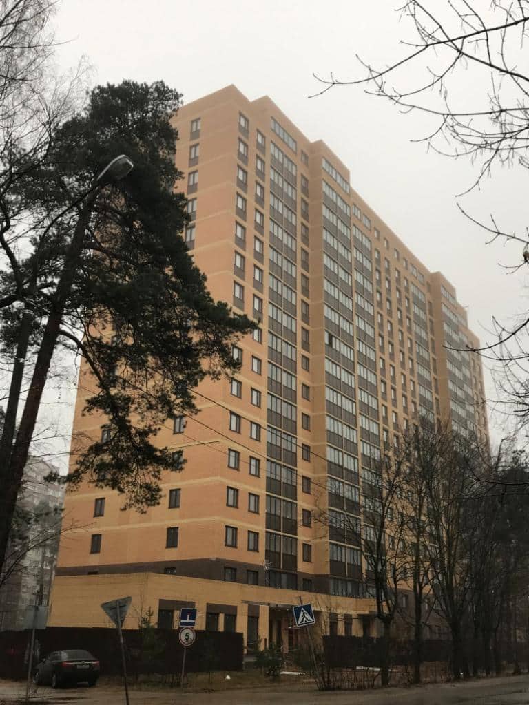 Завершилось остекление нового жилого дома в г. Жуковский